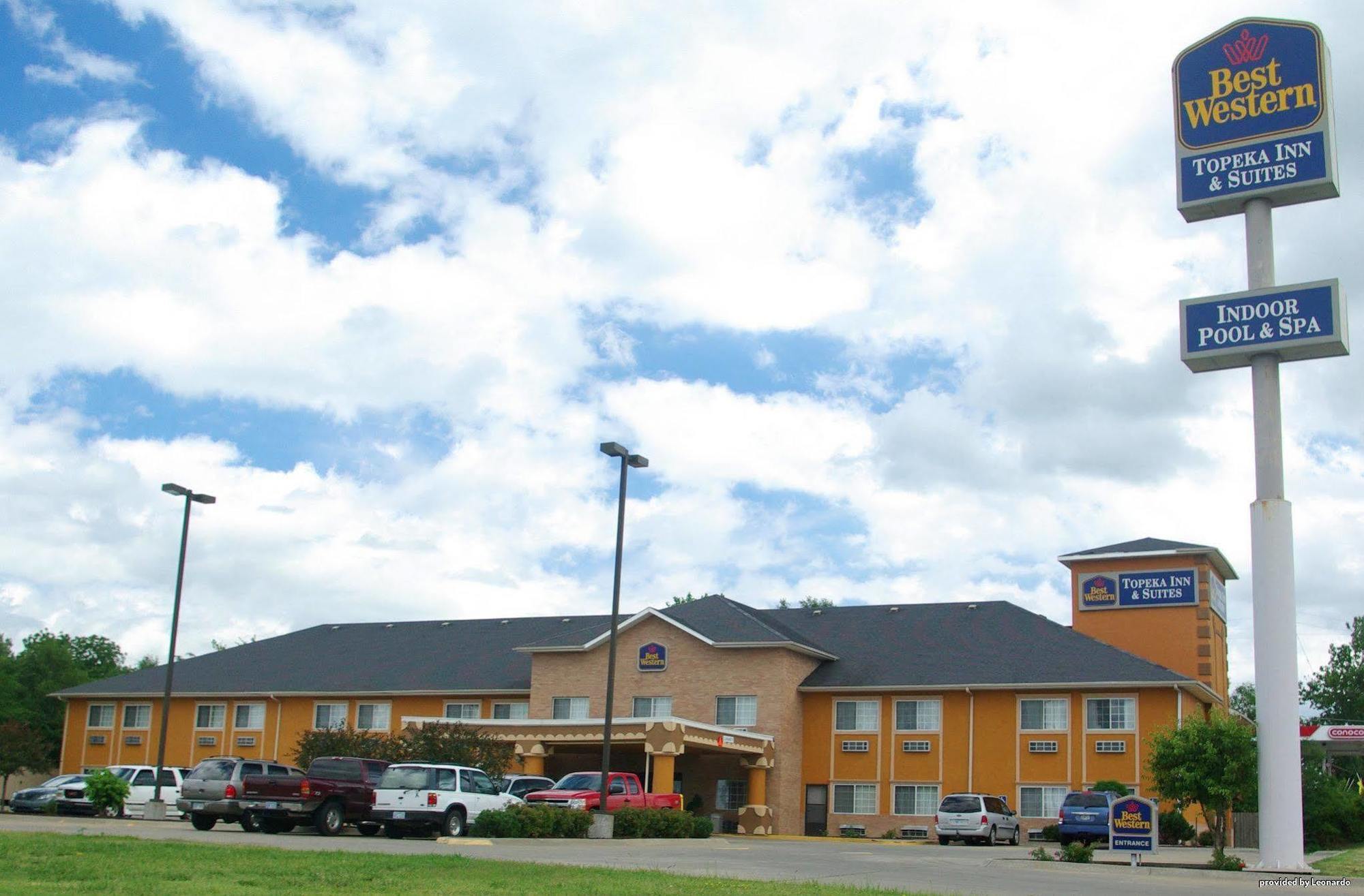 Surestay Plus Hotel By Best Western Топика Экстерьер фото